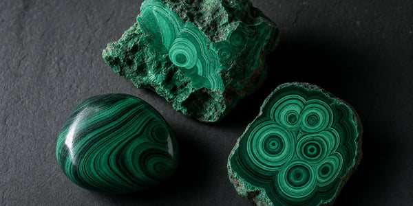 Malachite lithothérapie : propriétés et bienfaits | Divine Nature