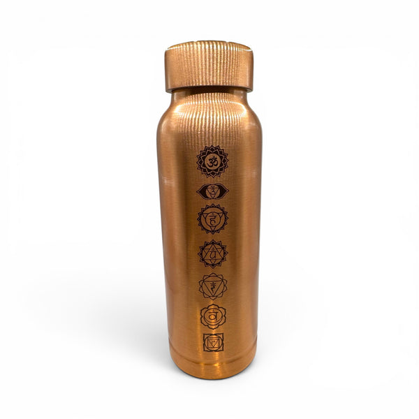 Gourde en cuivre poli 7 Chakras gravés au laser 500ml