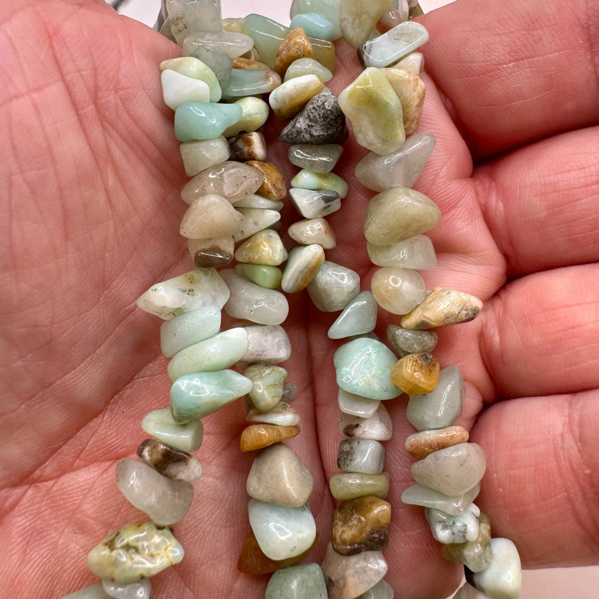Fil de perles naturelles d' Amazonite chips / Baroque 80cm