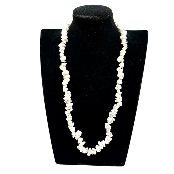 Collier baroque/chips en Howlite 40 et 80 cm