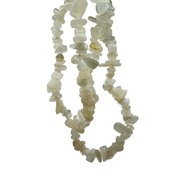 Fil de perles naturelles de Pierre de Lune Blanche chips / Baroque 80cm